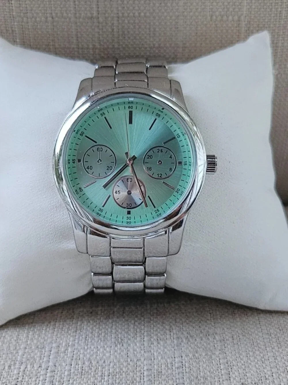 N/A fashion wristwatch